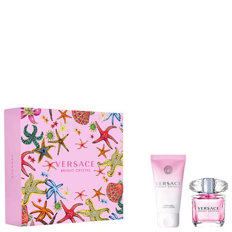 versace bright crystal gavesett|Versace Bright Crystal perfume set.